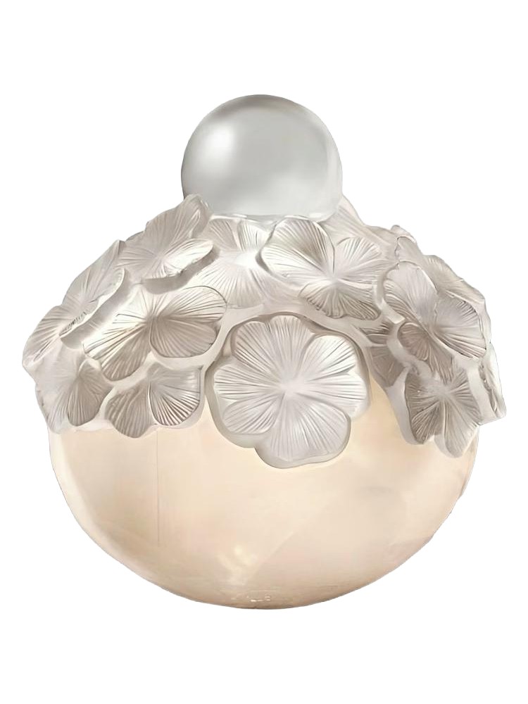 Fortune Leaves Crystal Edition – Mikimoto