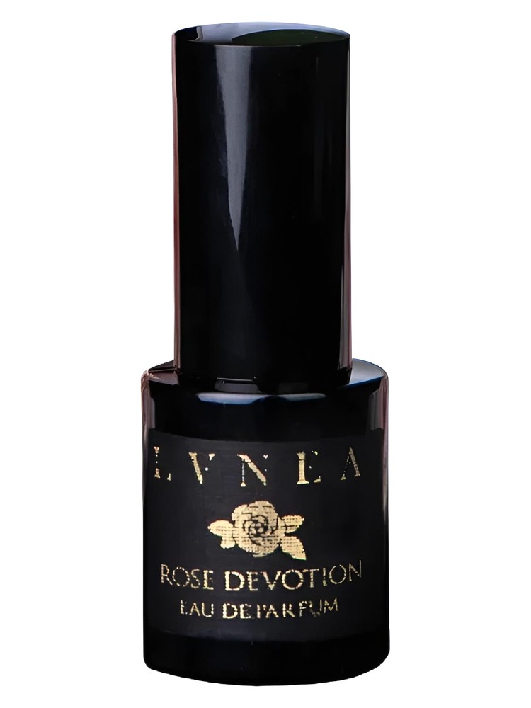 Rose Devotion – Lvnea