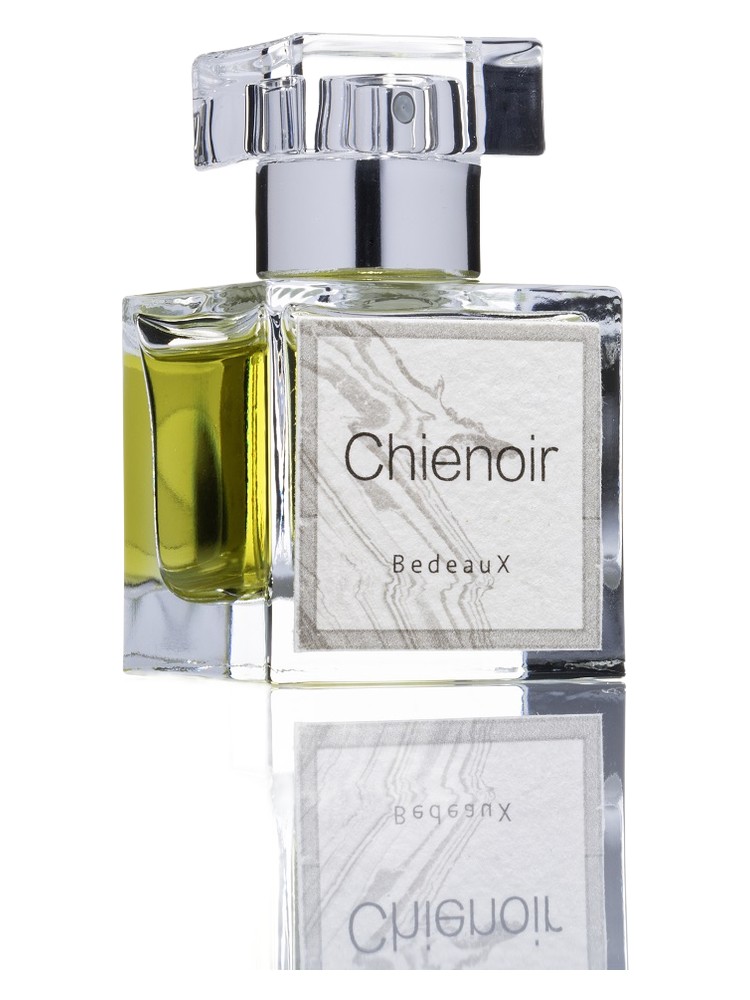 Chienoir – BedeauX
