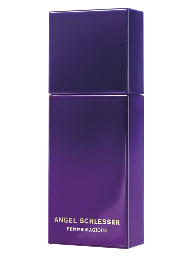 Femme Magique – Angel Schlesser