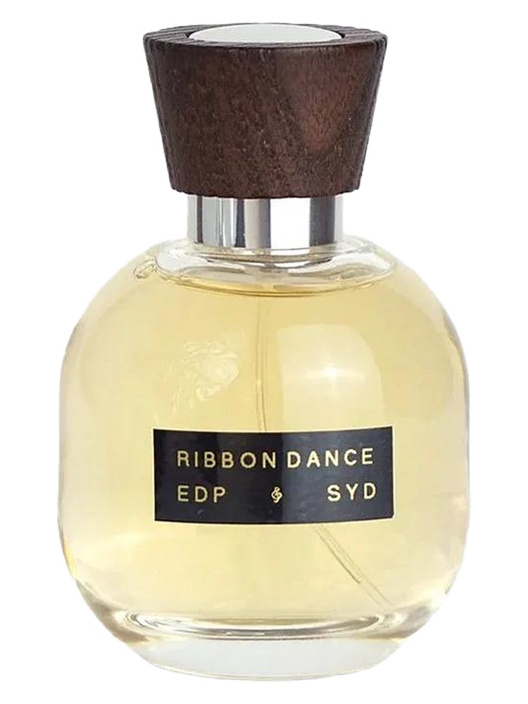 Ribbon Dance – SYD Botanica