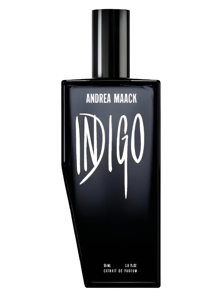 Indigo – Andrea Maack