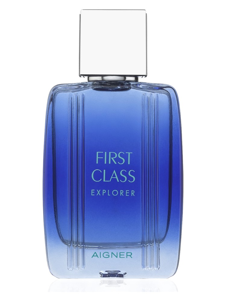 First Class Explorer – Etienne Aigner