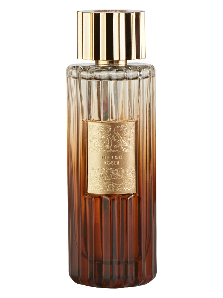 The Two Roses – Voyage Royal
